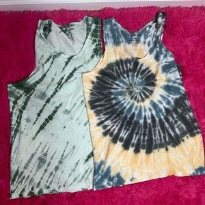 Original Paperbacks Mens Tie-Dye Tank Tops Size Medium for two